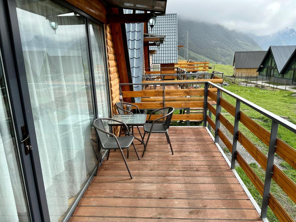 T&T Cottage คัซเบกี ภายนอก รูปภาพ